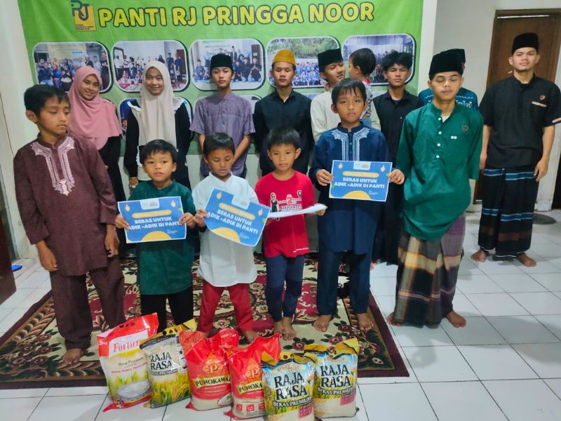 Menebar Kebaikan, Rumah Anak Bisa Berbagi Beras dan Sembako untuk 231 Santri di Lima Wilayah