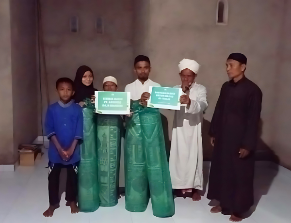 140 Jamaah Masjid Al-Ikhlas Kini Nyaman Beribadah dengan Karpet Baru