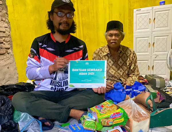 Derita Berlapis Tak Padamkan Semangat: Abah Didi Dapat Bantuan Sembako
